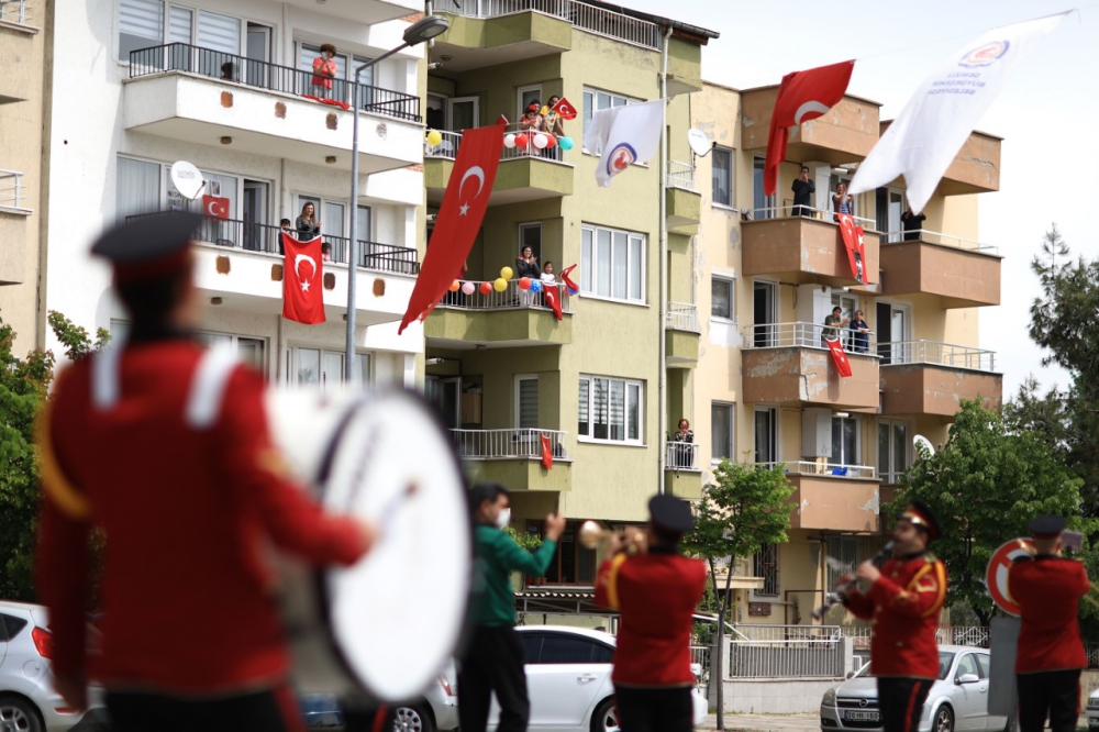 Sessiz Denizlinin Muhteşem 23 Nisan Bayramı Kutlaması | Akis Haber 8