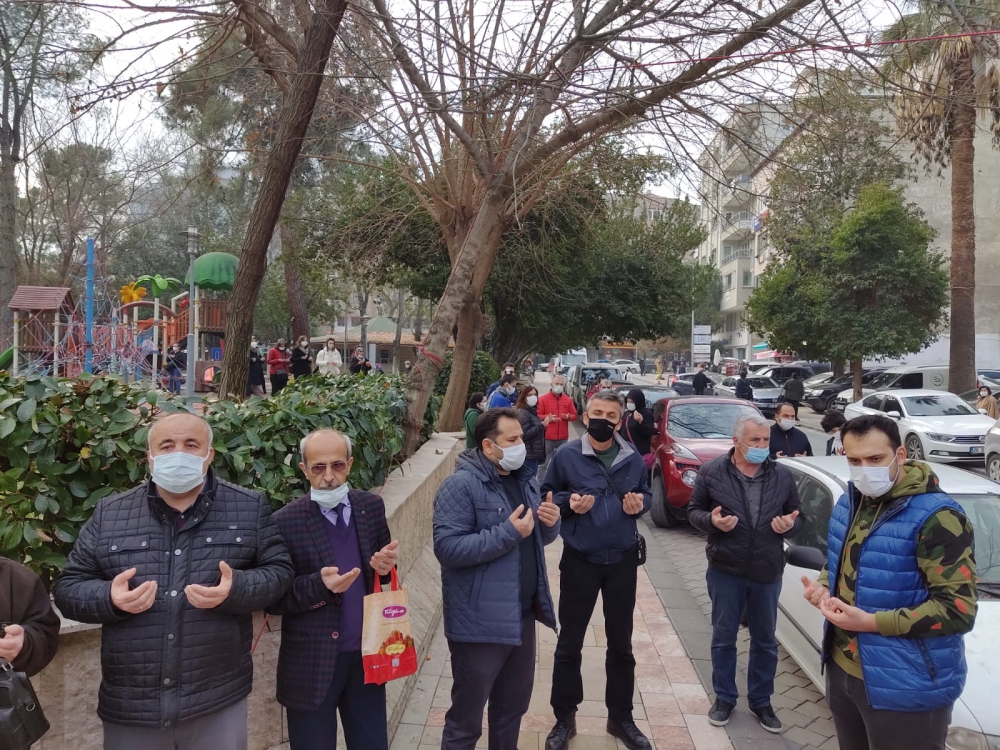 Rayif Kurşunoğlu, İsmail Maral ve ve Mustafa Ergenay için lokma hayrı ya 1