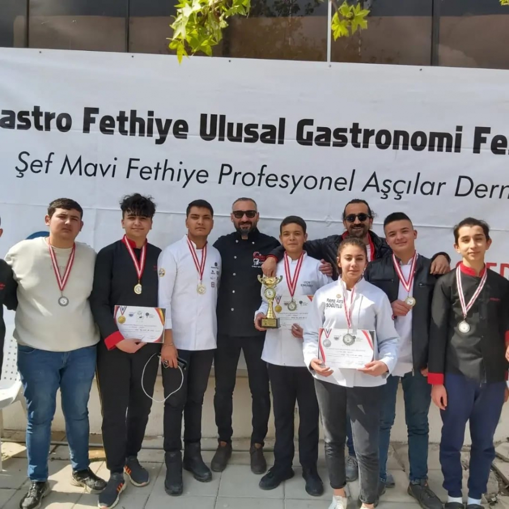 Sema Abdurrahman Karamanlıoğlu Lisesi Başarıya Doymuyor 3