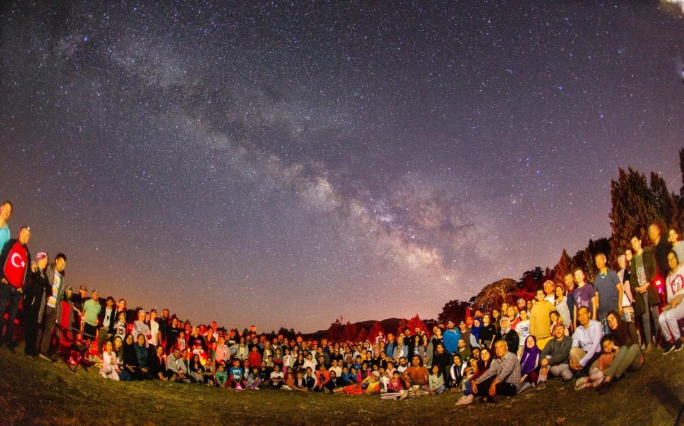 Astronomi tutkunları Beyağaç'ta Buluşuyor