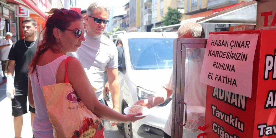 Pompalı tüfekle öldürülen esnaf için pilav hayrı yapıldı