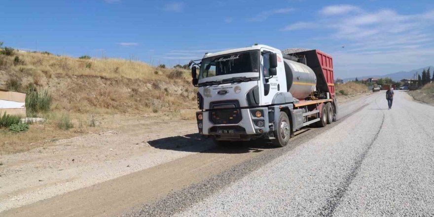 Turgutlu Belediyesi 2024 yılı asfalt sezonunu açtı